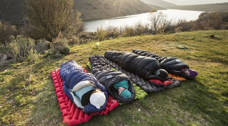 Szigetelt Static V™ Luxe felfújható matrac Klymit<sup>®</sup>