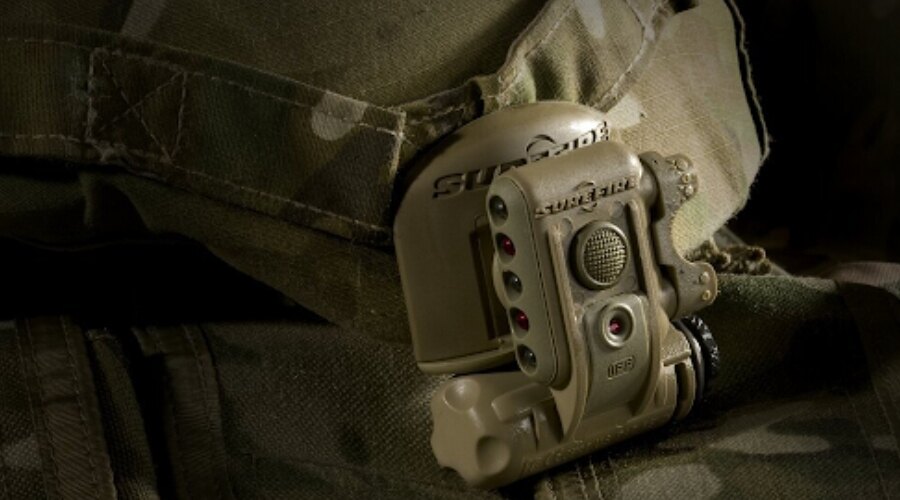 SUREFIRE<sup>®</sup> fejlámpa