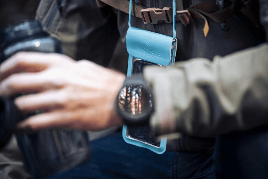 Tactical<sup>®</sup> Splash L/XL vízálló tok telefonhoz. Forrás: Rigad/tacticalproducts.cz