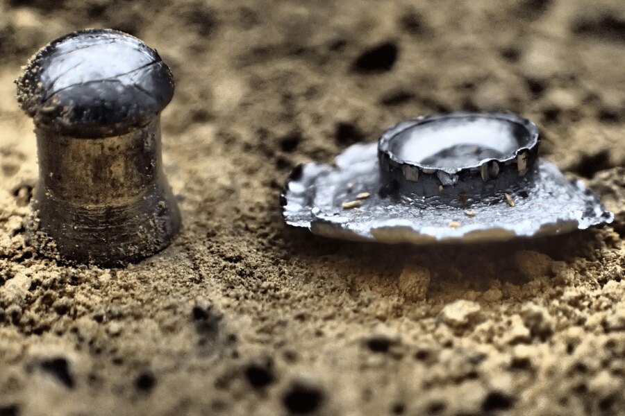Diabolók, légpuska lőszerek. Forrás: https://pixabay.com/cs/photos/%C4%8F%C3%A1bel-diabols-airgun-zbra%C5%88-air-4919439/