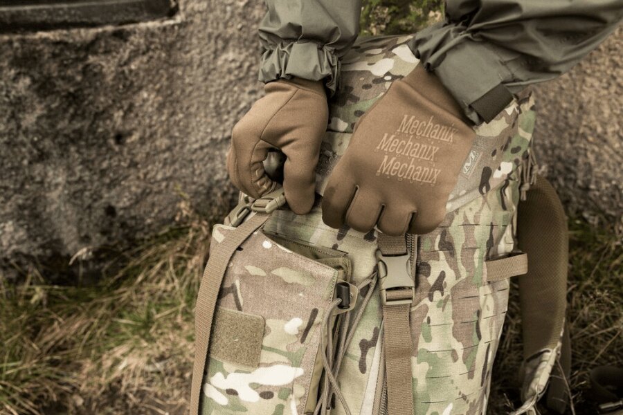 Téli kesztyű ColdWork Base Layer Mechanix Wear<sup>®</sup>. Forrás: Rigad.