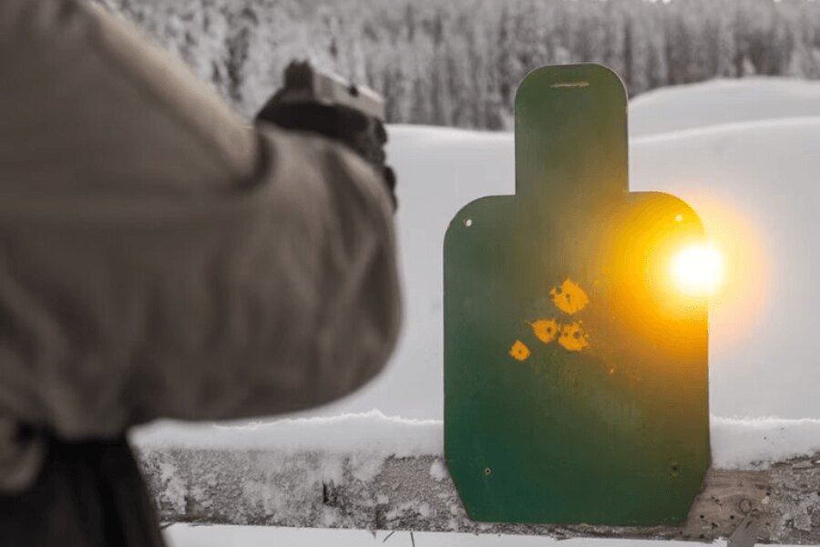 LED Flasher GOAST, amely a lövés találatát jelzi