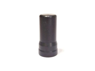 A Muzzle Dust Acheron Corp® szöveg nem kerül fordításra, mert már magyarul van. Az "Ochranná krytka na úsťovou brzdu" cseh kifejezés fordítása: Szájfék védősapka.