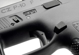 CZ P-10 HB Industries® meghosszabbított tárkioldó