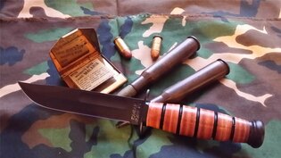 KA-BAR® Short USMC fix pengés kés