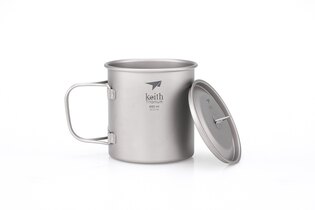 Keith® titán bögre fedéllel, 550 ml