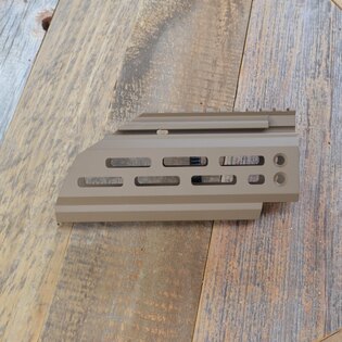 M-LOK® 6,84" CZ EVO 3 Scorpion HB Industries® ferde előagy