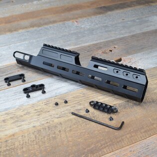 M-LOK® előágy közvetlen fényforrással 13,8" CZ Bren 2 HB Industries®