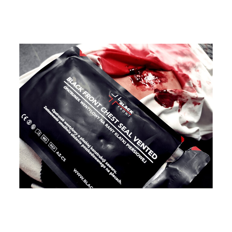 Mellkas fedés szeleppel Chest Seal Black Front®