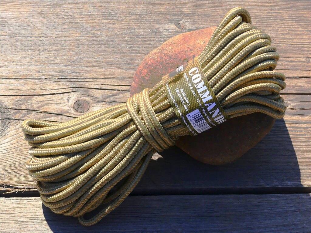 Mil-Tec® 5 mm x 15 m paracord
