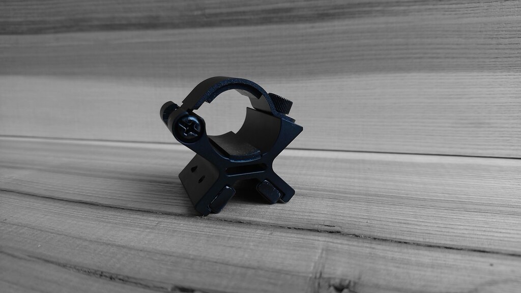 PowerTac® mágneses rögzítés zseblámpákhoz (E5, M5, Cadet, E9, Warrior)