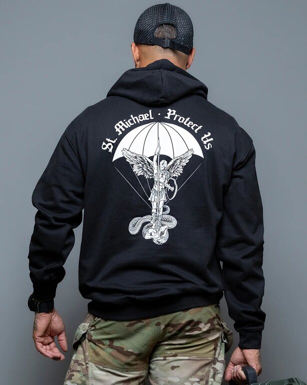 St. Michael Brothers in Arms® pulóver