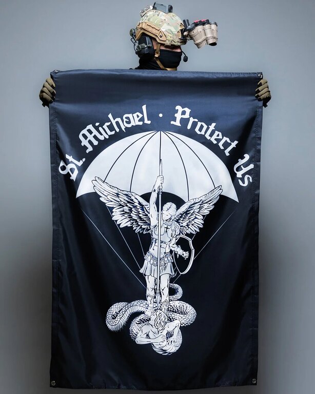 St. Michael Brothers in Arms® zászló