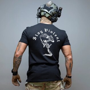 Stay Violent Brothers in Arms® póló