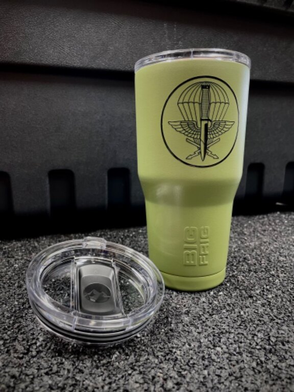 Termo bögre Tumbler 20 oz Big Frig® / 102
