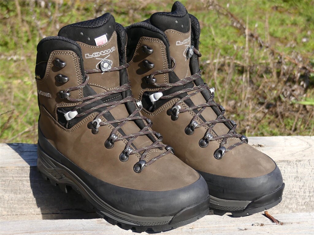 Tibet GTX® Lowa® Cipő